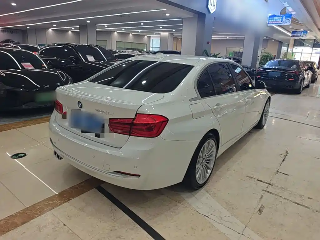 BMW 3 Series 2018