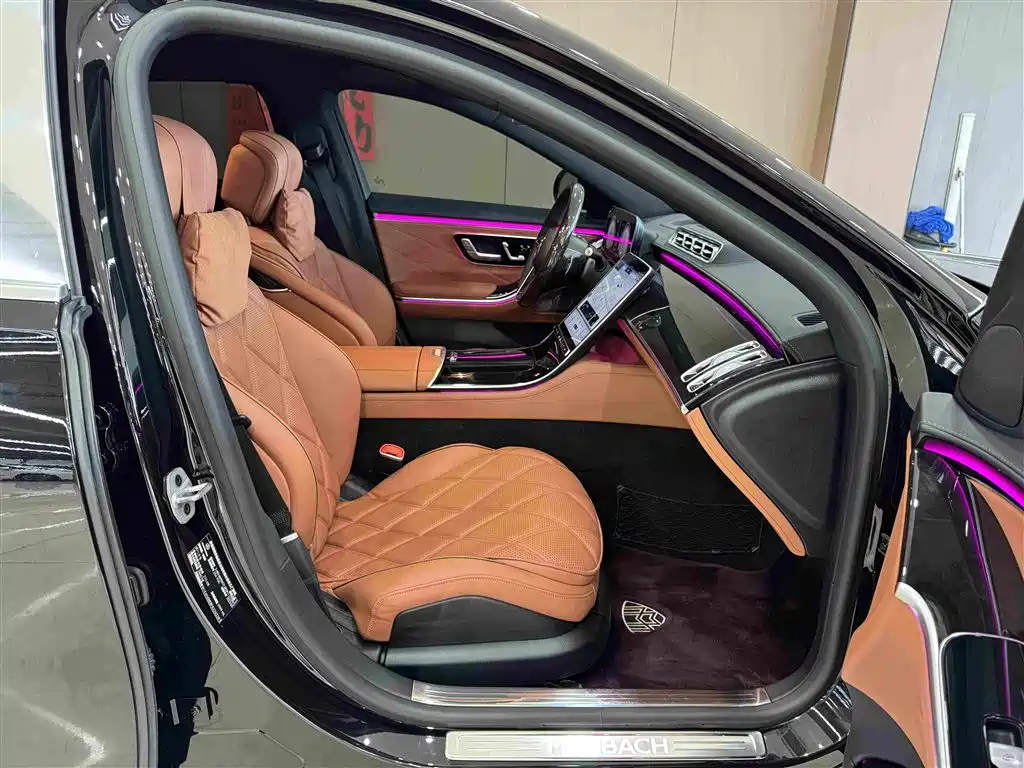 Mercedes-Benz Maybach S-Class 2023 — фото 9