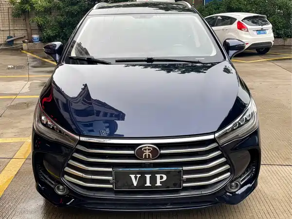 BYD Song MAX 2017