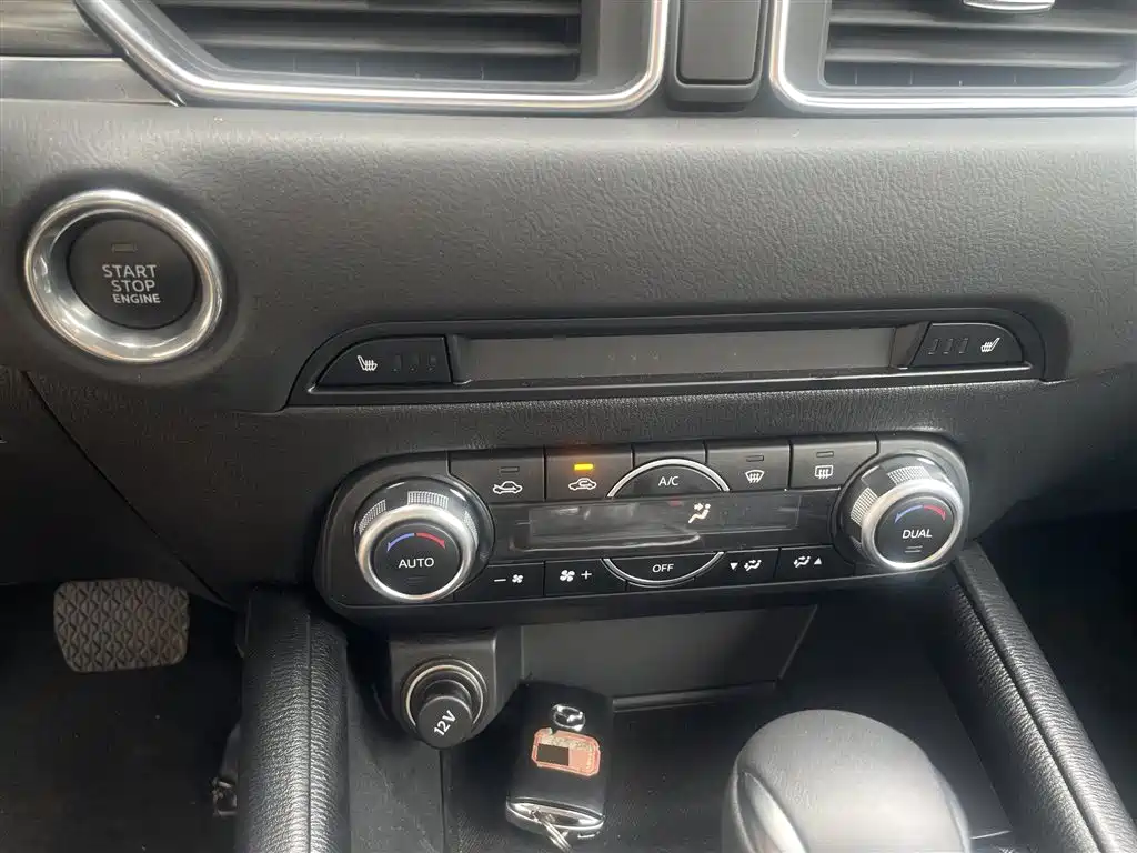 Mazda CX-5 2025