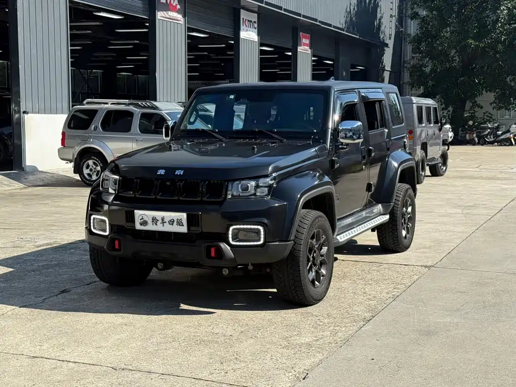 BAIC BJ40 2022 — фото 1