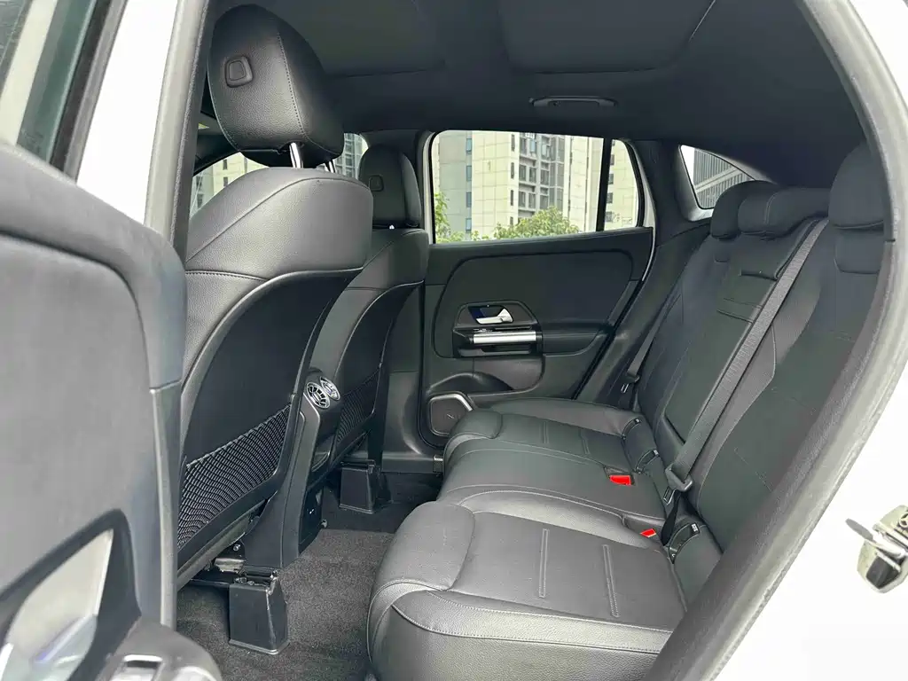 Mercedes-Benz GLA 2021 — фото 10