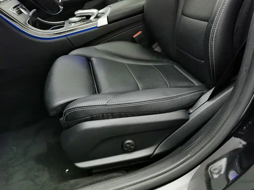 Mercedes-Benz C-Class 2017 — фото 20