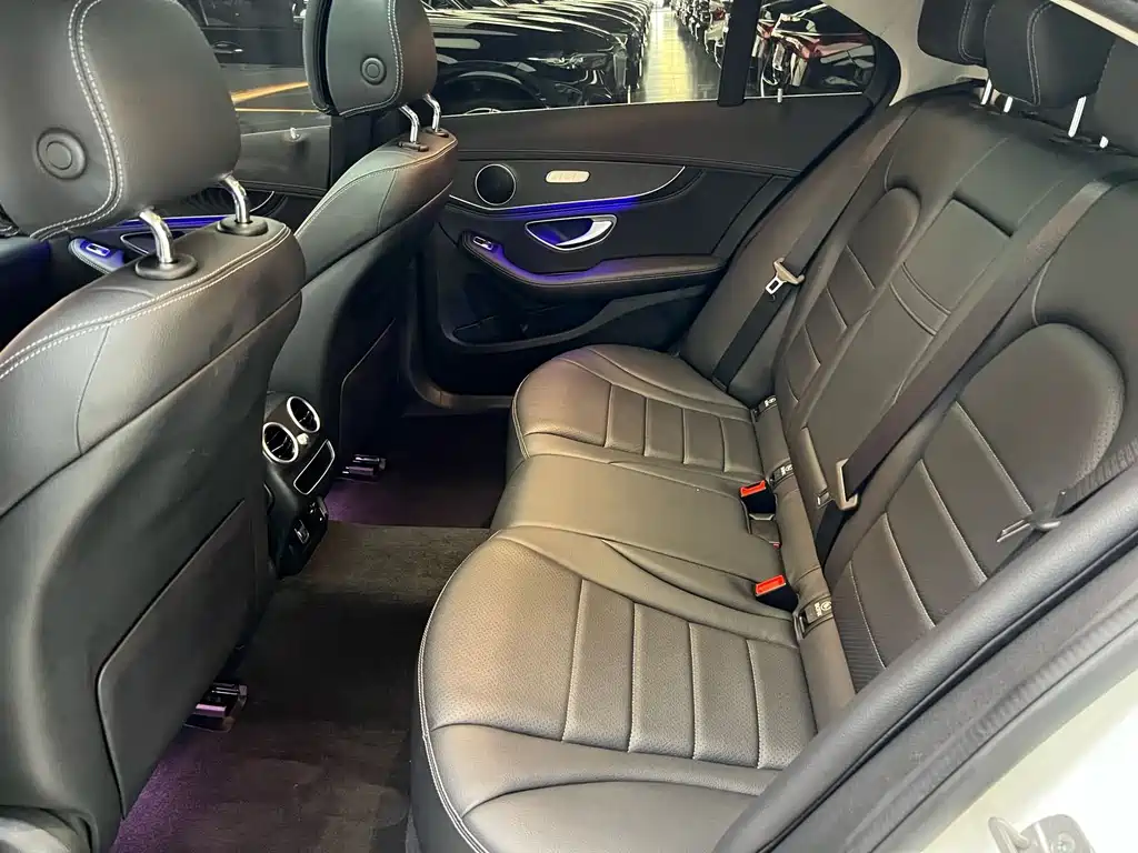 Mercedes-Benz C-Class 2020 — фото 10
