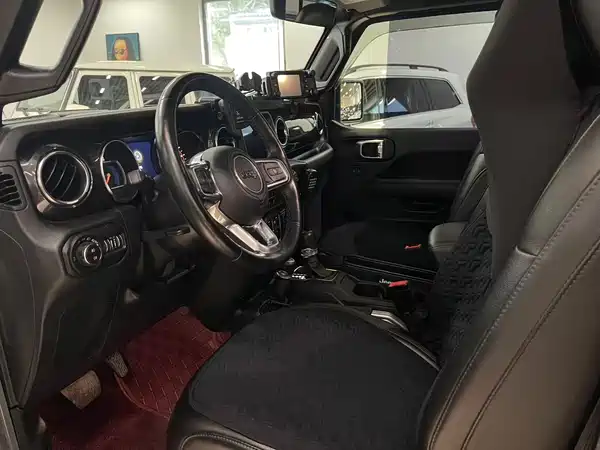 Jeep Wrangler 2021