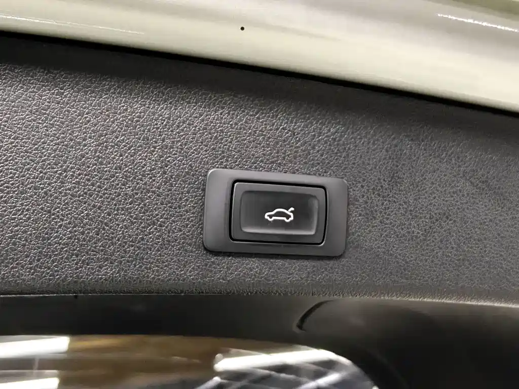 Audi Q5 2015 — фото 18