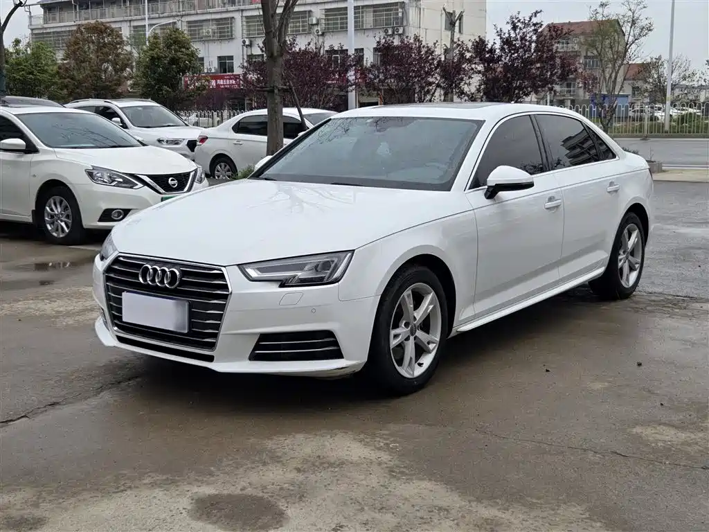 Audi A4L 2017 — фото 2