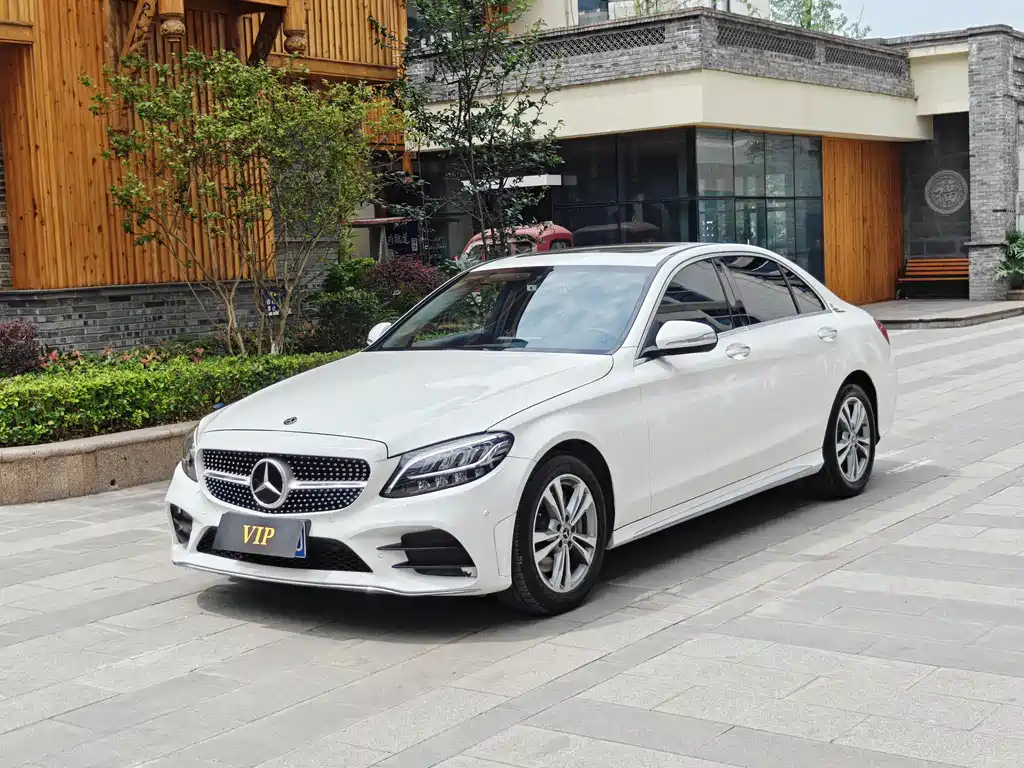 Mercedes-Benz C-Class 2019