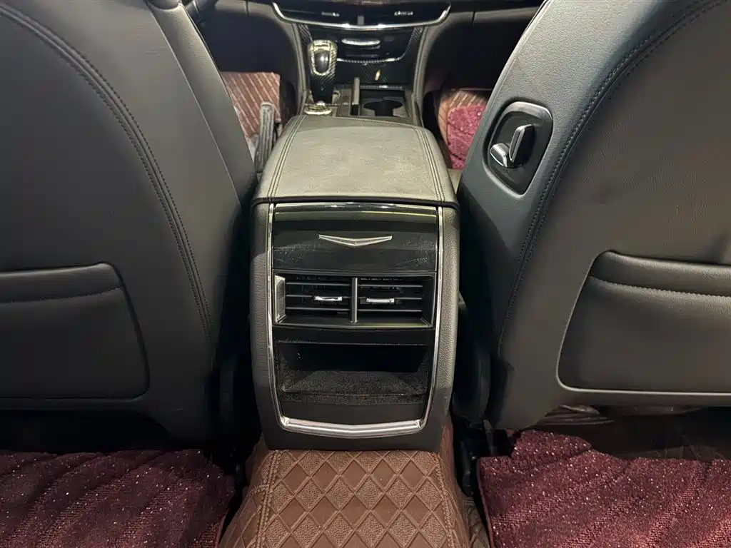 Cadillac CT6 2019 — фото 18