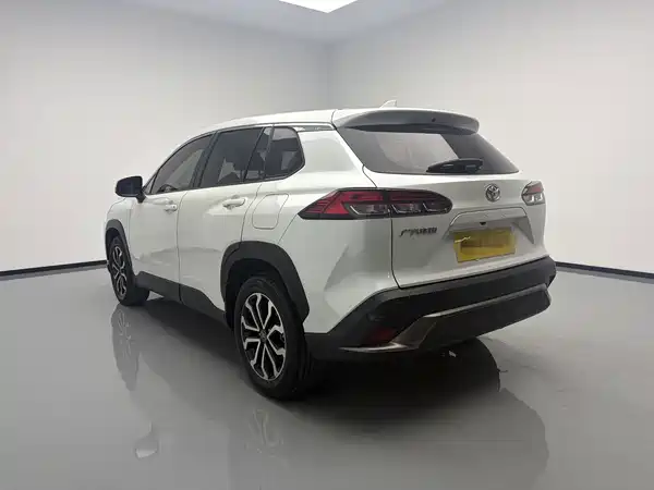 Toyota Frontlander 2023