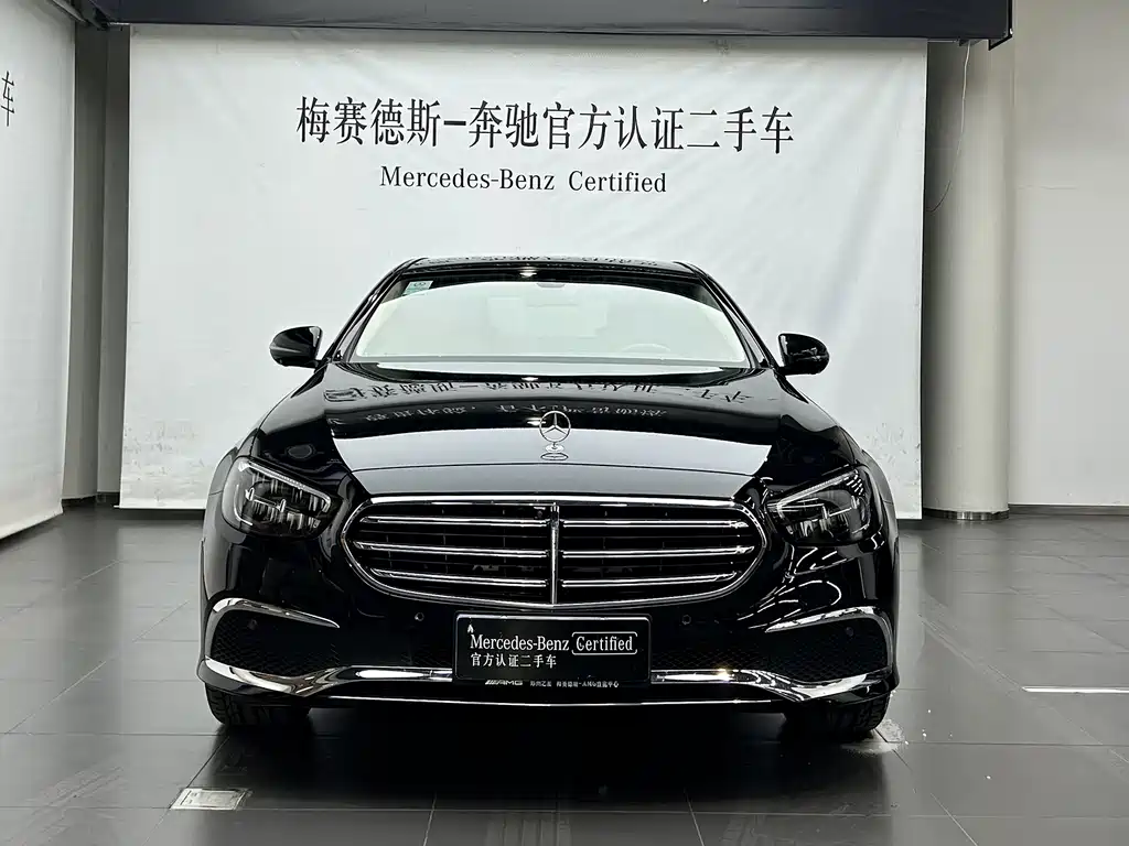 Mercedes-Benz E-Class 2023
