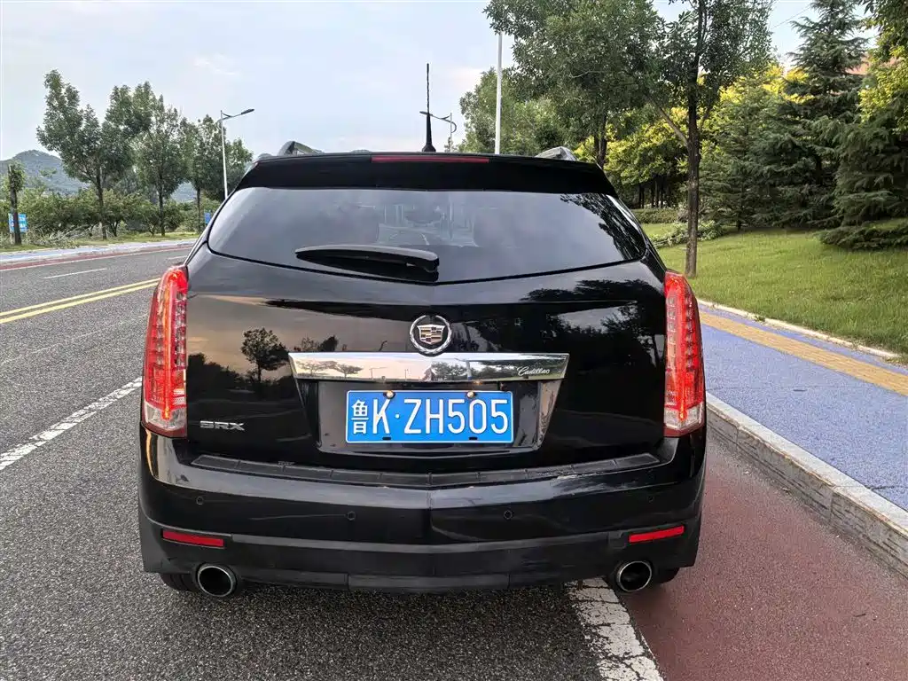 Cadillac SRX 2014 — фото 5