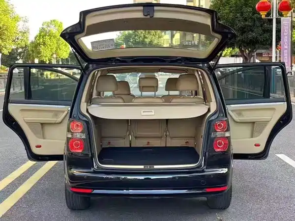 Volkswagen Touran 2012