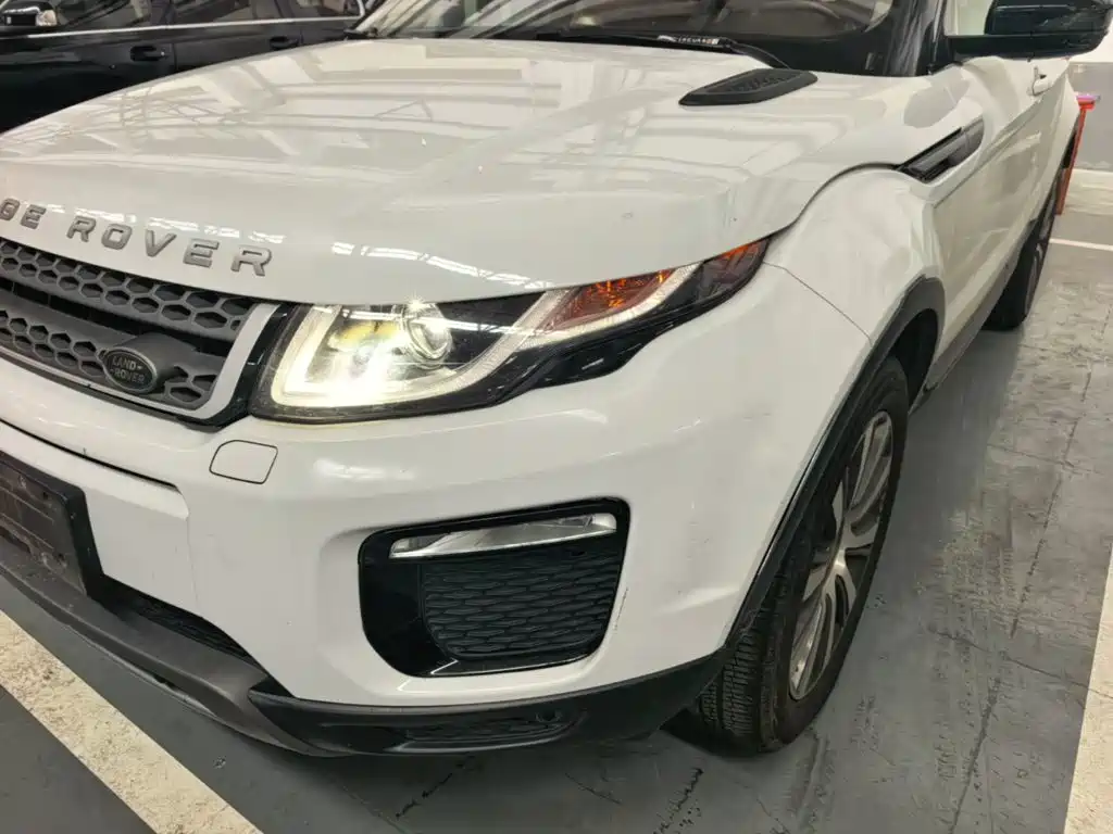 Land Rover Evoque 2018 — фото 24