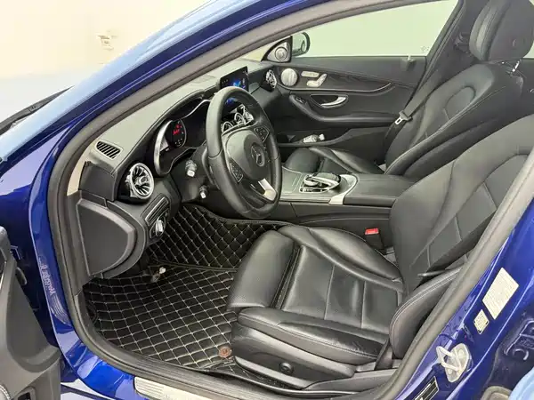 Mercedes-Benz C-Class 2018