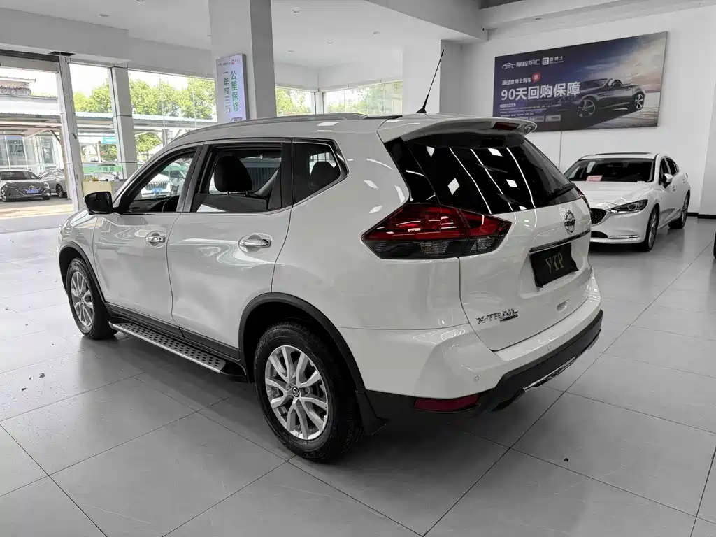 Nissan X-Trail 2023 — фото 10