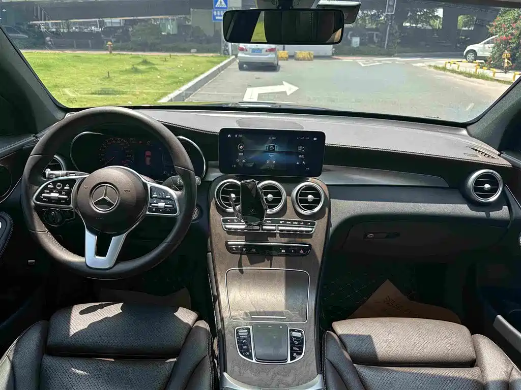 Mercedes-Benz GLC 2020