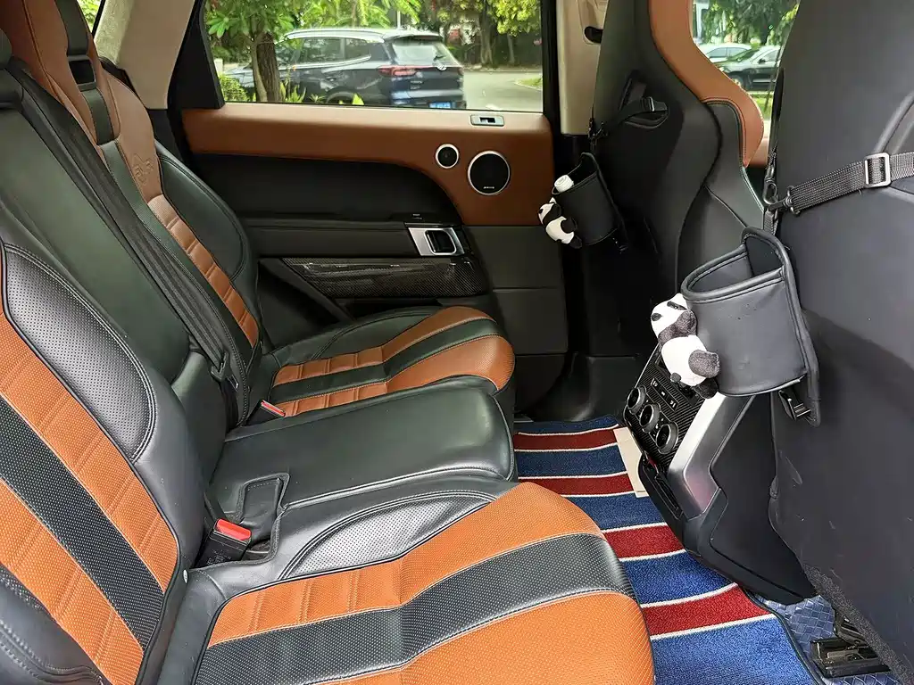 Land Rover Range Rover Sport 2016 — фото 13
