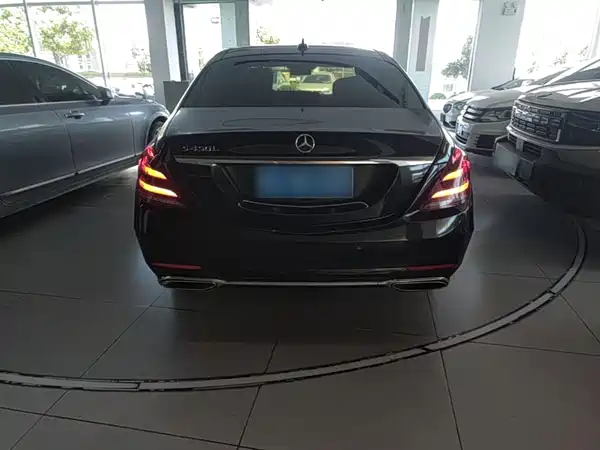 Mercedes-Benz S-Class 2018