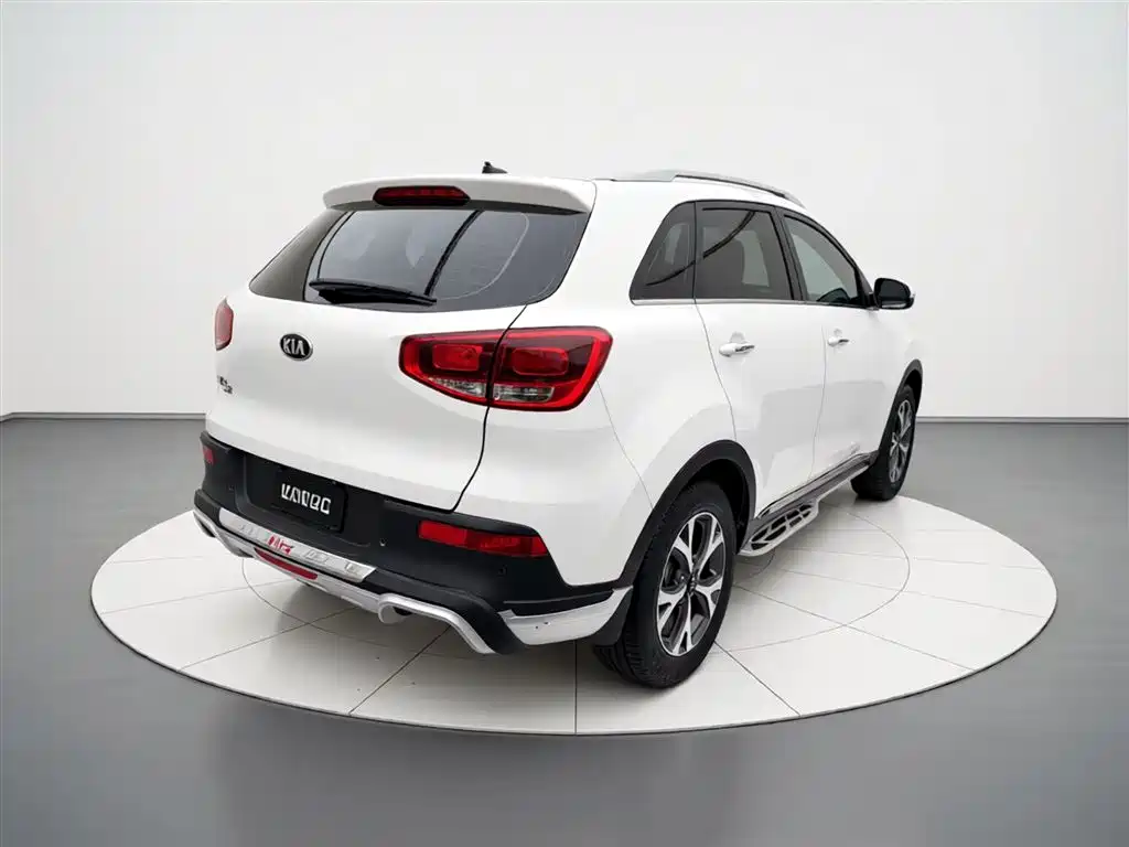 Kia KX3 2015 — фото 7