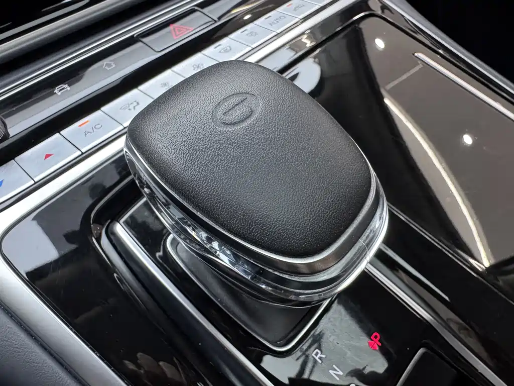 GAC Motor Trumpchi M8 2025 — фото 25