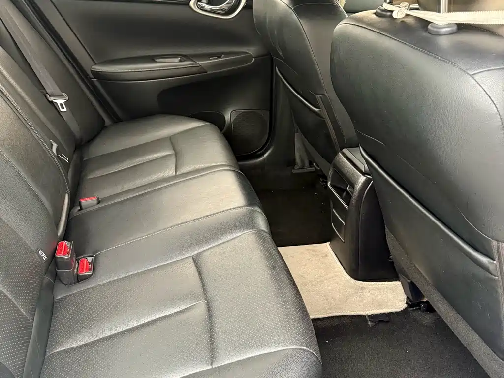 Nissan Sylphy 2018 — фото 14