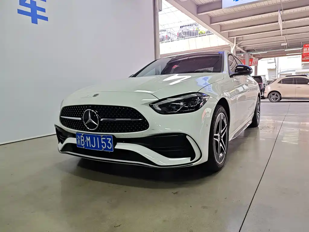 Mercedes-Benz C-Class 2023
