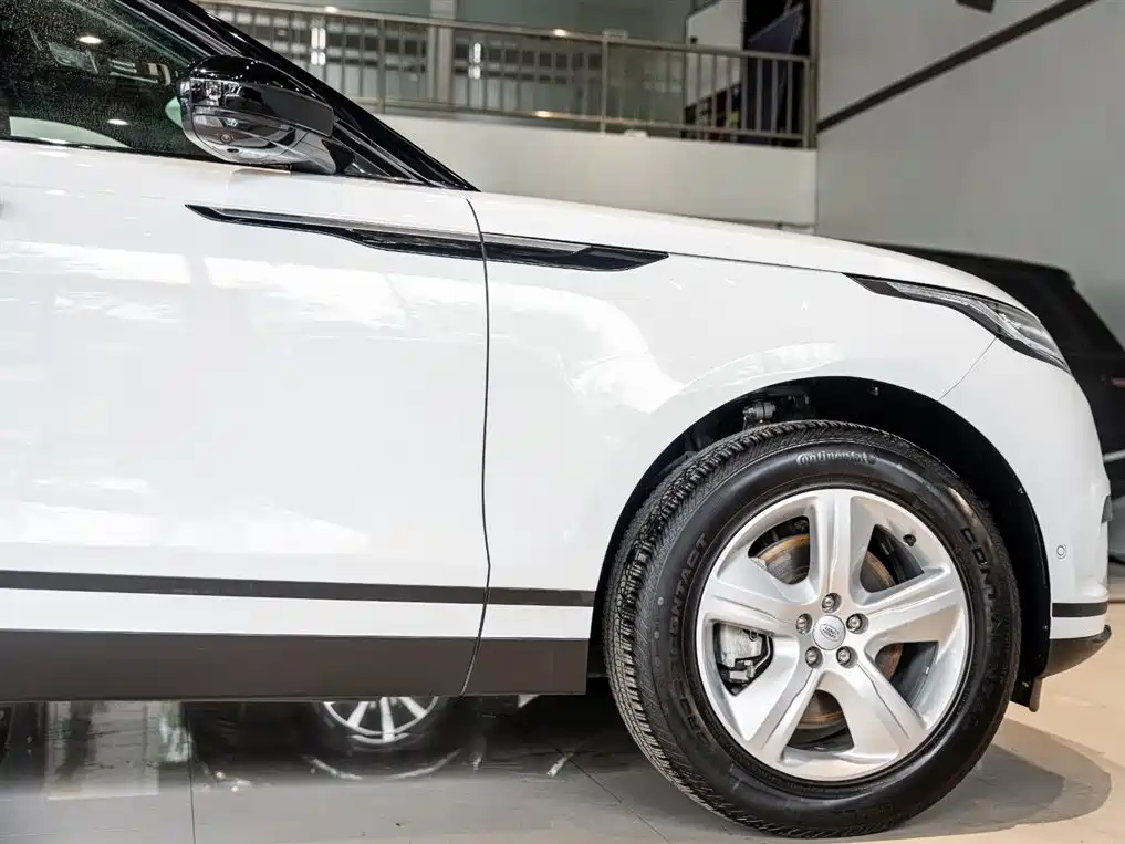 Land Rover Range Rover Velar 2025 — фото 5
