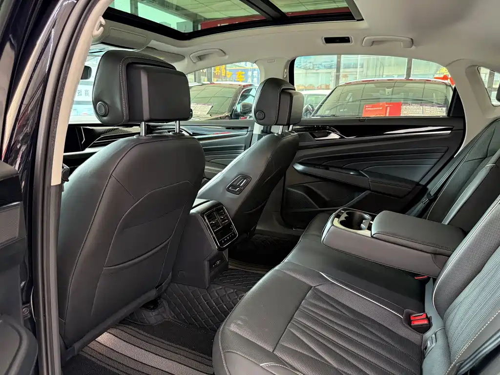 Volkswagen Passat 2024