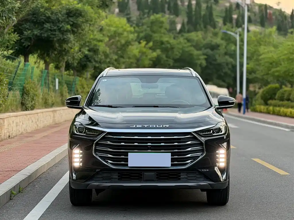 Jetour X70 PLUS 2022 — фото 2