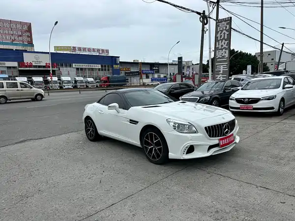 Mercedes-Benz SLK-Class 2012