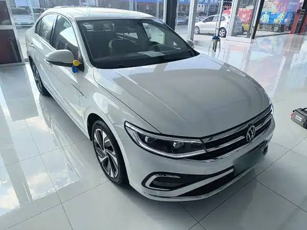 Volkswagen Bora 2024