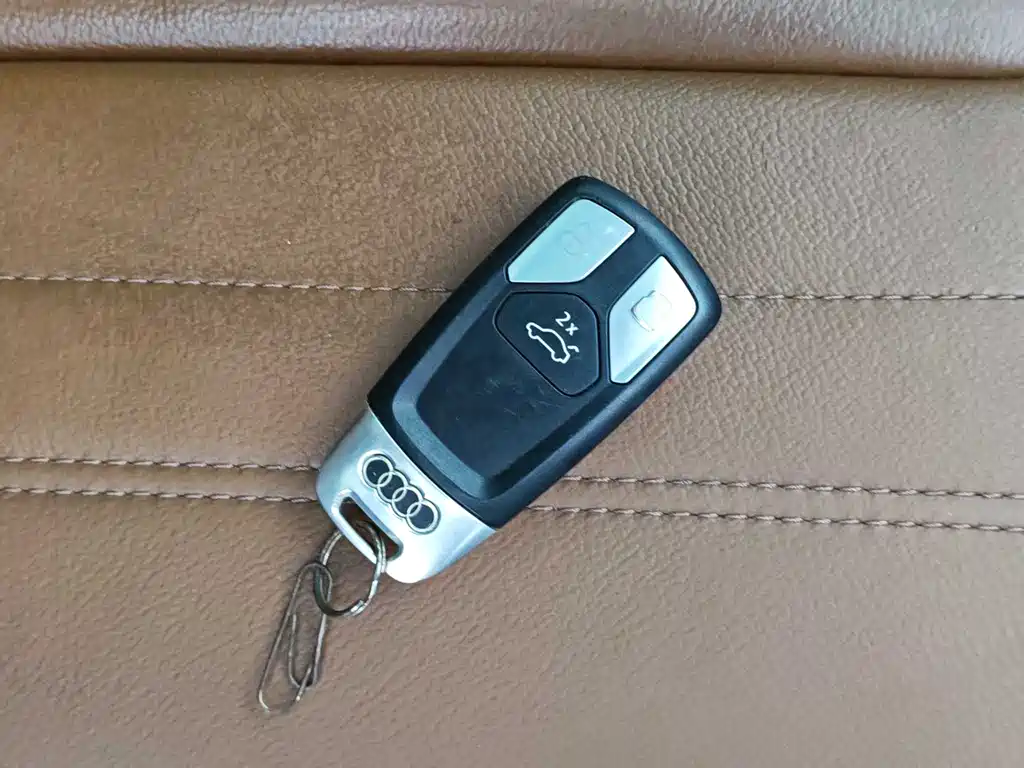 Audi Q5L 2020