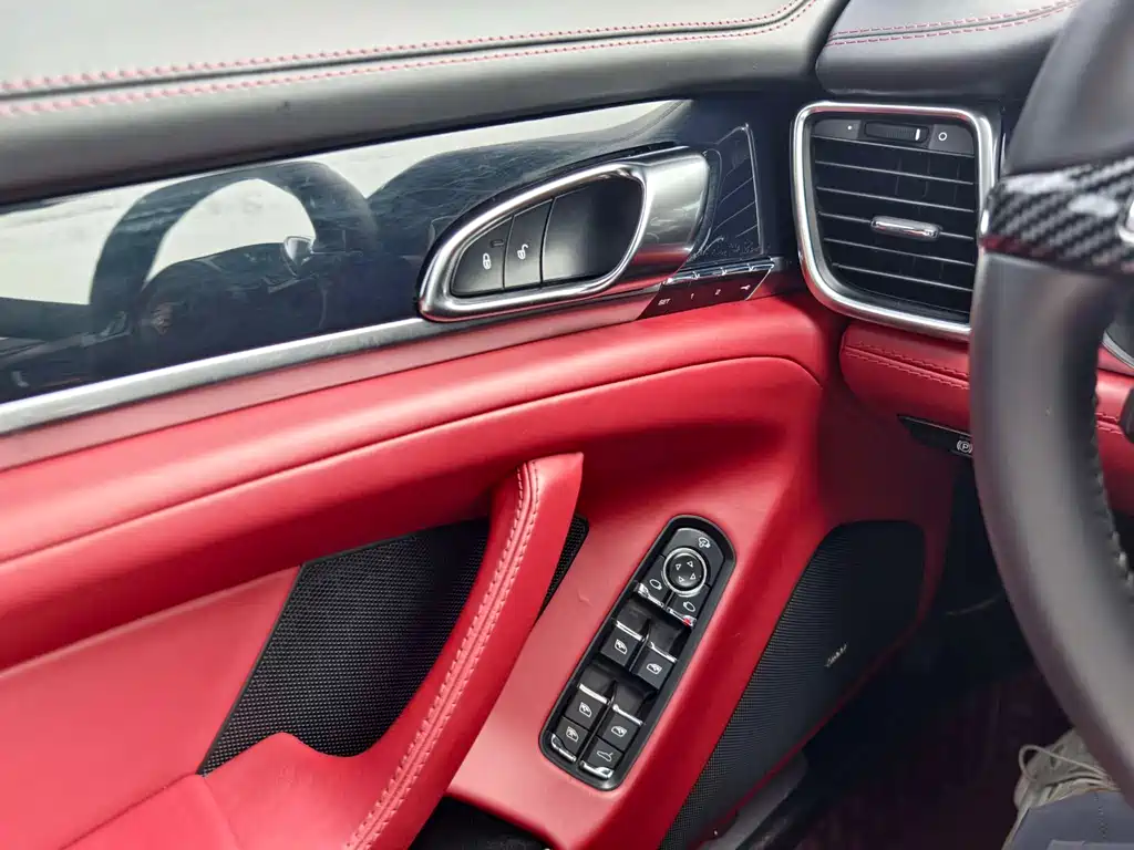 Porsche Panamera 2015 — фото 18
