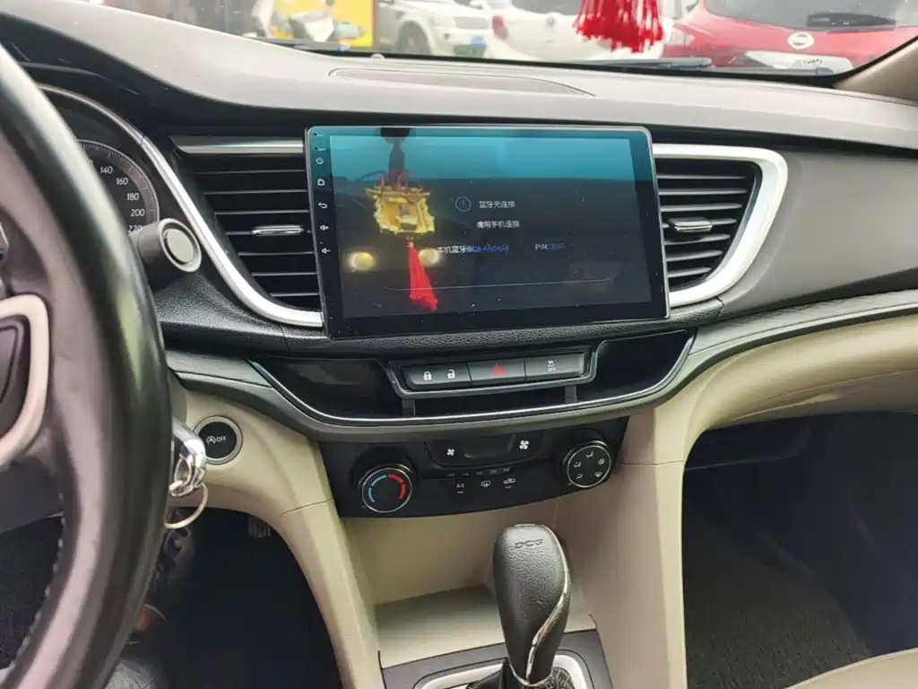 Buick Excelle GT 2018 — фото 13