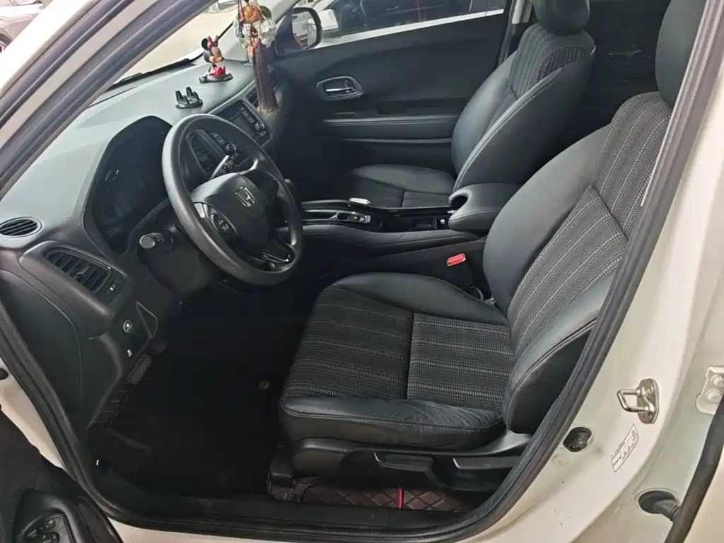 Honda Vezel 2017 — фото 15