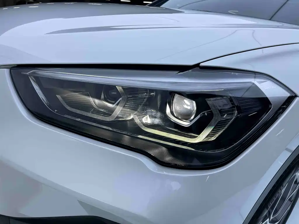 BMW X1 2022 — фото 11