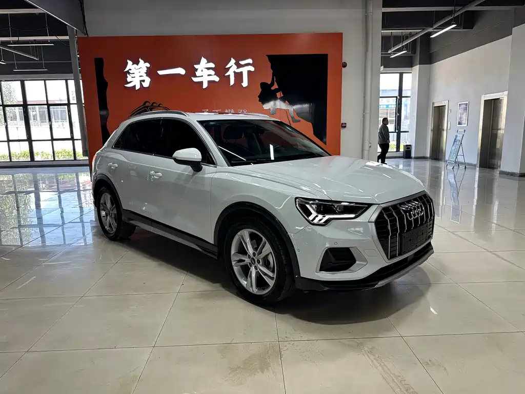 Audi Q3 2022