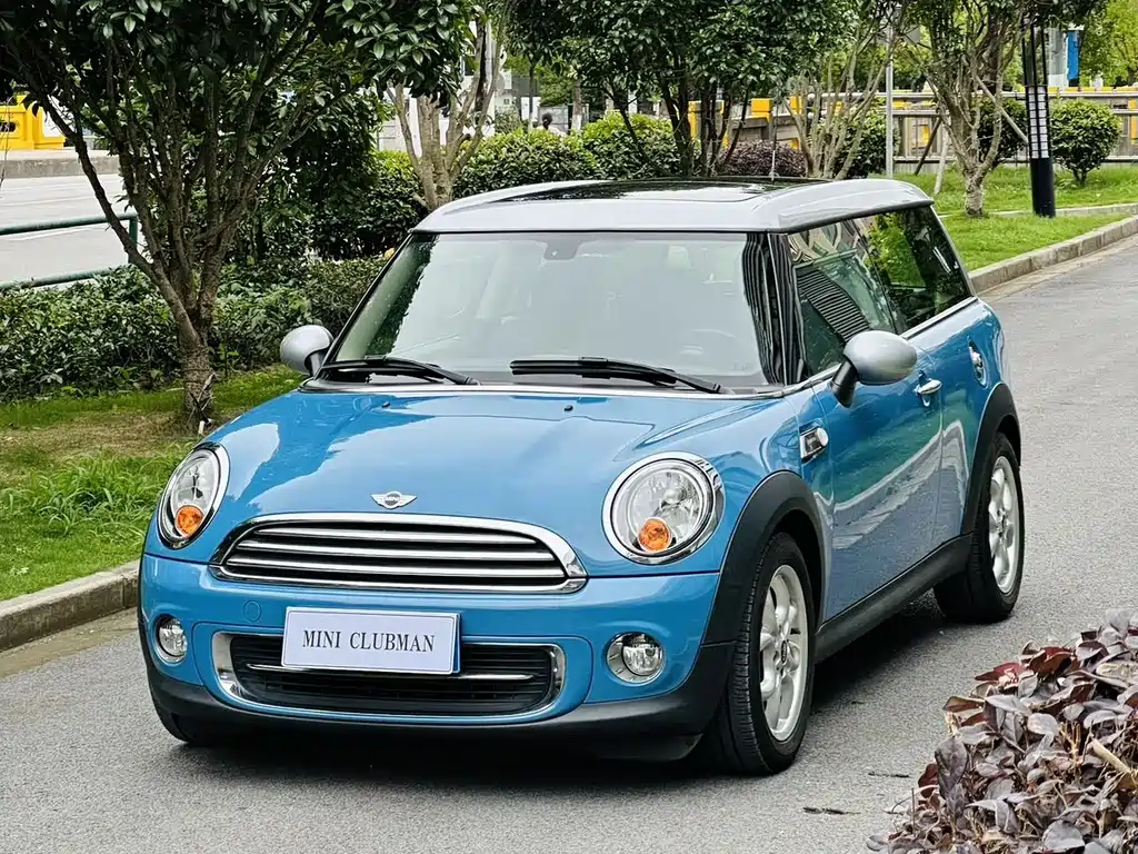 MINI Clubman 2013