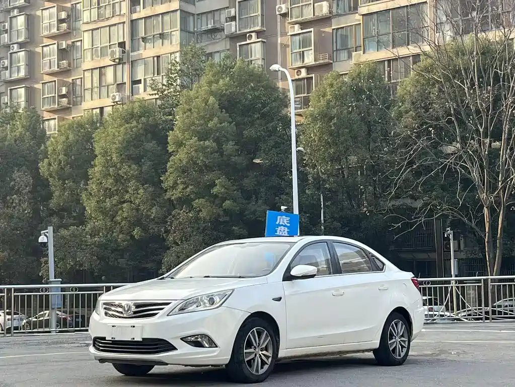 Changan Eado 2016