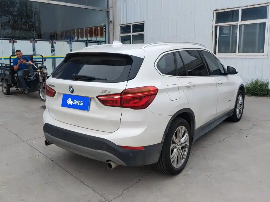 BMW X1 2018 — фото 3