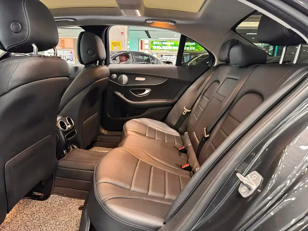 Mercedes-Benz C-Class 2020 — фото 6