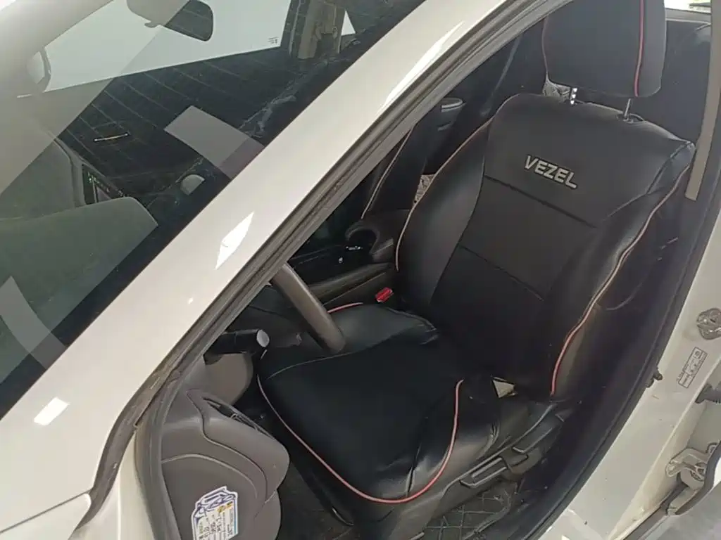 Honda Vezel 2016 — фото 11