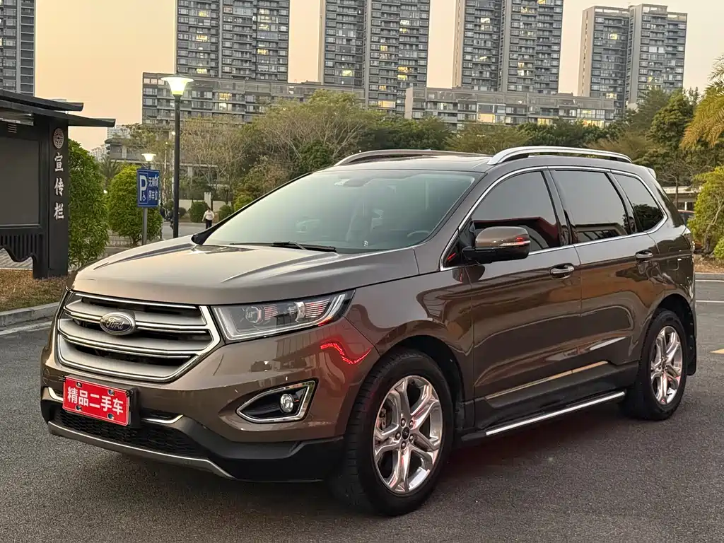 Ford Edge 2016 — фото 1