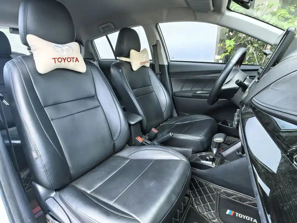 Toyota Yaris L 2021 — фото 17