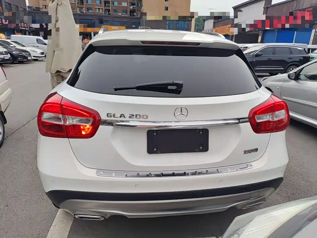 Mercedes-Benz GLA 2017