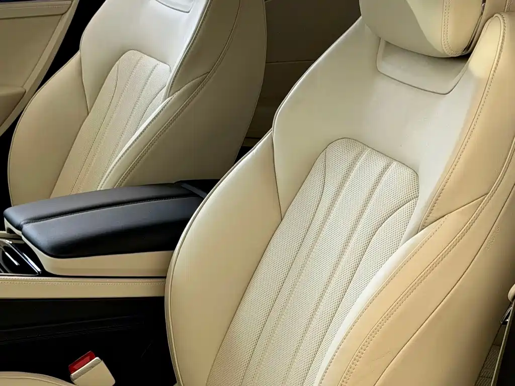 Bentley Continental PHEV — фото 13