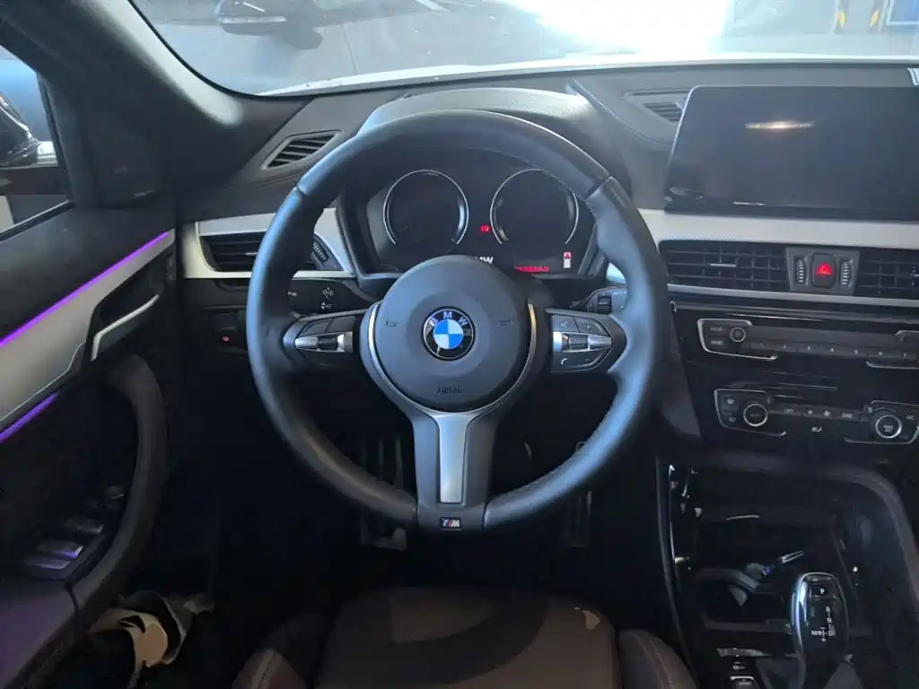 BMW X2 2023 — фото 11
