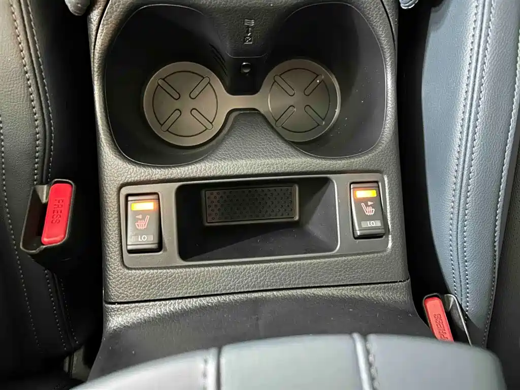 Nissan X-Trail 2025