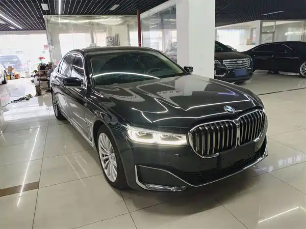 BMW 7 Series 2021